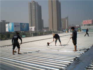 株洲彩钢板屋面渗漏水解决方案